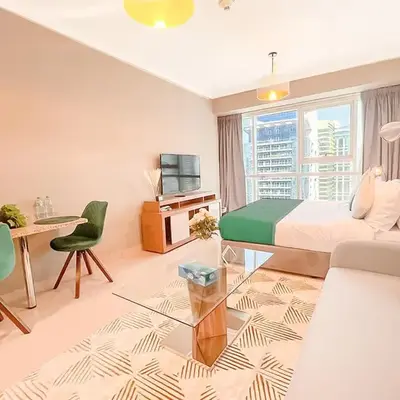 Cosmos Living Stylish Studio Near Marina