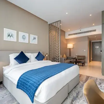ALiving Stylish Studio with Partial Burj & Canal Views- Prive