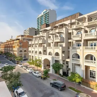 Contemporary 2BR w/ Maid's Room at JVC