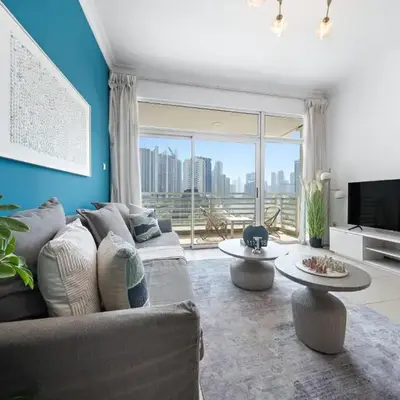 1Br Suit with Full Canal View - Down Town
