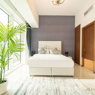 Everluxe Lovely Studio Apt In Business Bay