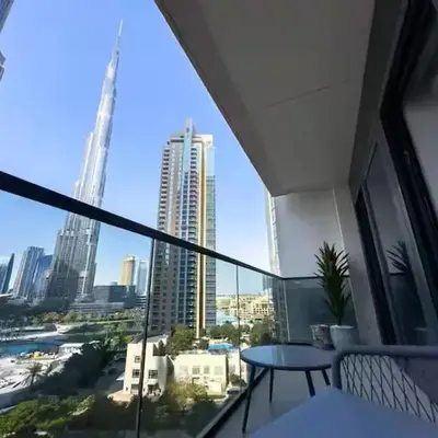 Vogue Downtown Act Two near Burj Khalifa and Dubai Mall