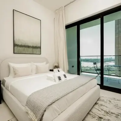 Mira Holiday Homes - Serviced 1 bedroom with canal view