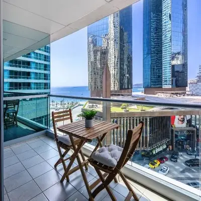 Huge fantastic 3 bedroom in Al Fattan Marine Tower