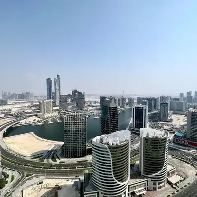 Lux BnB Upper Crest Tower I Skyline Views