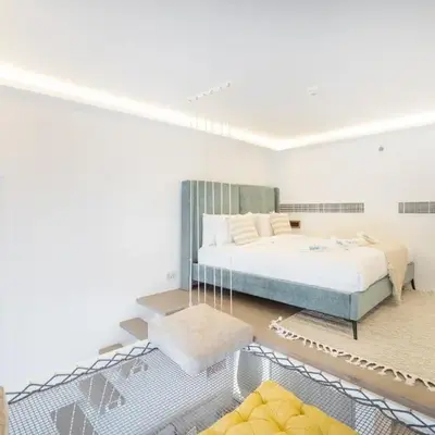 Relax & Recharge Studio Loft with hanging net