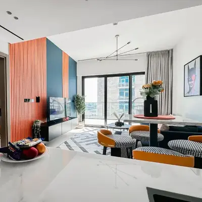 Trophy - Luxury Canal View Suites.