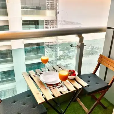Your Cosy Dubai Marina Home