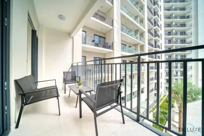 Gallery image of Exclusive Offer Delightful 1BR with Pool Views by Deluxe Holiday Homes in Dubai