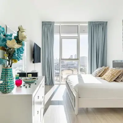 Dubai Dreamland 1BR for 4