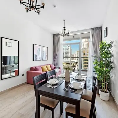 StoneTree - Elegant 1BR with Stunning View of Marina