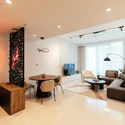 Luxurious Waterfront 1BR with Stunning Sea Views - 15AB02