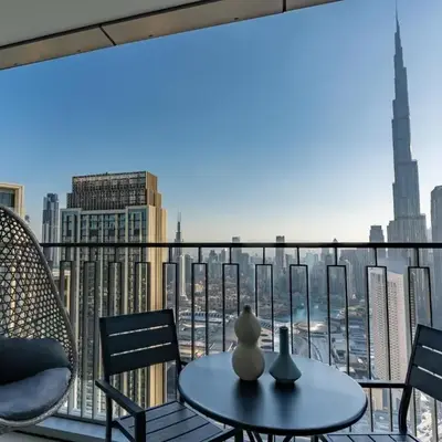 Burj Khalifa & Dubai Dancing Fountain View