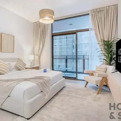 Luxury Studio at Wilton Park - MBR