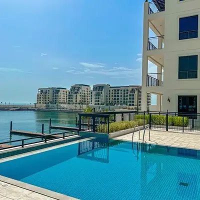 HiGuests - Luxurious Boho Beach 2BR Apartment in La Mer
