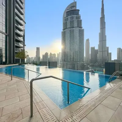 Modern 2BR with Harbor Views