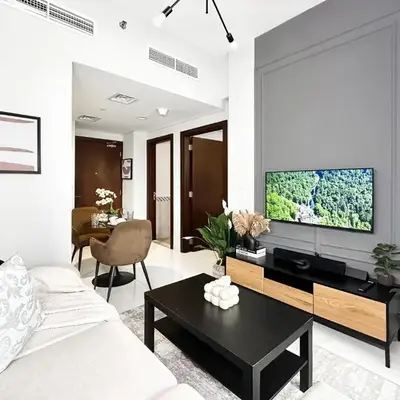 Trophy - Blossom Suites w Balcony Garden & Canal View