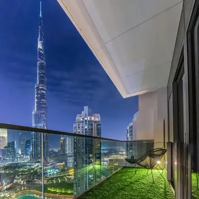 Luxurious 4BR Apartment w/ Prime Burj Khalifa View