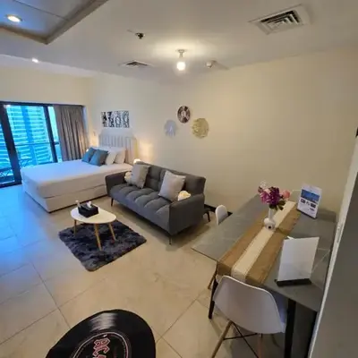 Click Stay - JLT - Entire Studio & Balcony Lakes view Apartment -NA