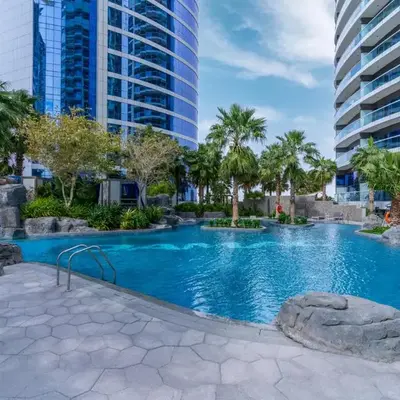 Savis Homes - Damac Paramount Tower A 1BR Ultimate Luxury and Glam Escape