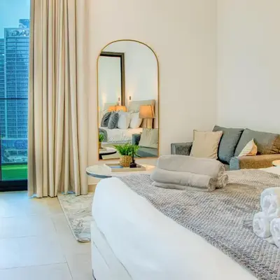 Dubai Skyline Retreat with Burj Khalifa View