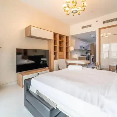 Studio Apartment in Resotz Residence Arjan - Close to Miracle Garden
