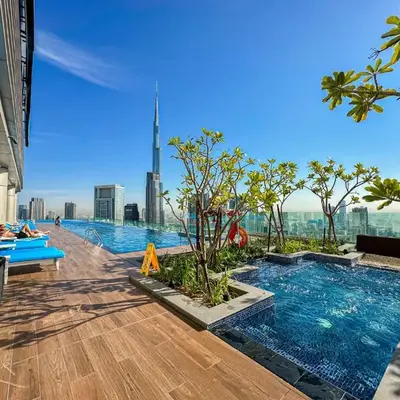 Best Burj Khalifa View Balcony Apartment with 64th-Floor Infinity Pool in Paramount Hotel Midtown