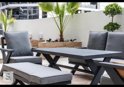 Gallery image of Elegant 2 BDR Apt, King and Single Beds in Dubai