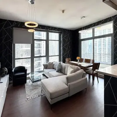 Claren Tower 2 - Downtown by Golden Casa