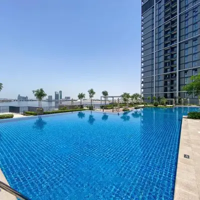 GLOBALSTAY Creek Edge Tower Elegant Apartments