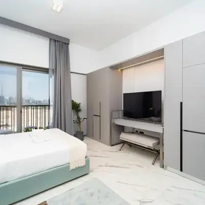 AWS Holiday Homes - Chic Downtown Views