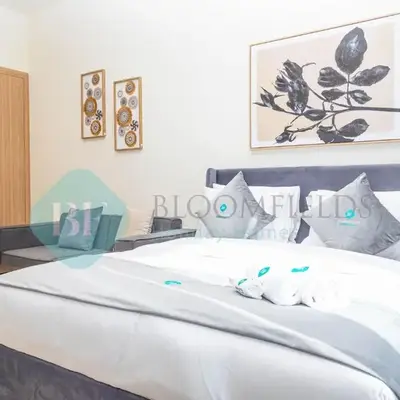 Bloomfields Stu View Azizi Riviera Meydan