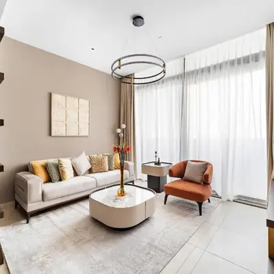 Chic 1-Bed Near Marina Promenade - 5 min to Tram