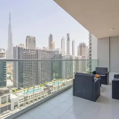 Frank Porter - Vera Residences