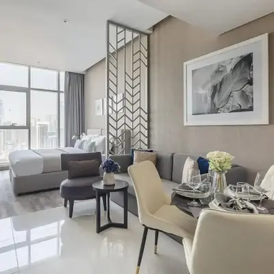 Frank Porter - DAMAC Prive A