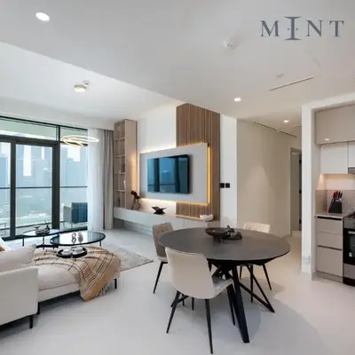 Marina Vista 2