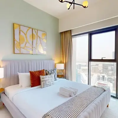Vacationer I Modern 1 Bed High-Floor Stay I City Skyline View I Burj Royale I Downtown