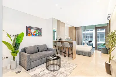 Gallery image of Lux Studio in Downtown in The Sterling by Omniyat in Dubai
