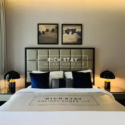 Modern loft Studio in Damac Majestine