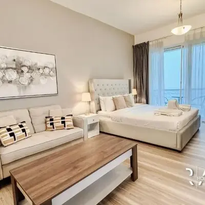 Rare Holiday Homes - Lake View - The Crescent Tower - Dubai Production City - R1611