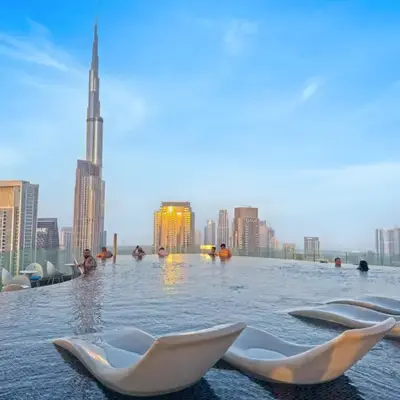 3 King Beds - 7mins to Dubai Mall - High Floor Sun Set and Sea View