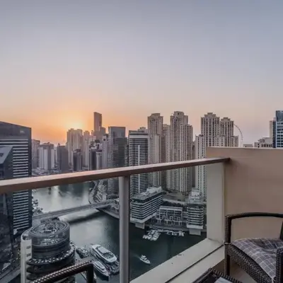 Apartments in Address Dubai Marina Residences connected to Marina Mall