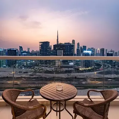 Luxurious 2BDR Apartment in Paramount Towers with Burj Khalifa Views
