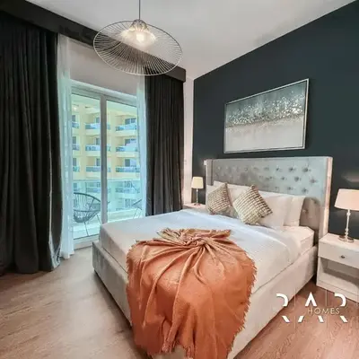 Rare Holiday Homes - Near City Center Ma'eisem - Pool view - Crescent Tower A - R706 - IMPZ