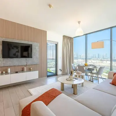Marco Polo - Experience luxury living with Burj Khalifa views
