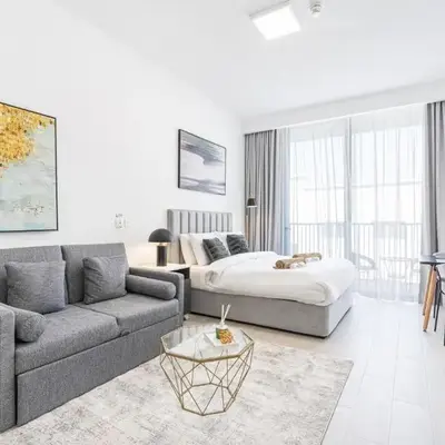 Cozy & Bright Home in the Heart of JVC