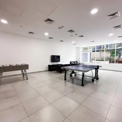 Luxurious 2BR in Vezul Residence