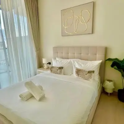 Stylish 1br Apt In Jvc Pool Access & Parking