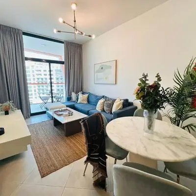 Comfy 1br In Al Jaddaf Balcony Parking