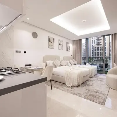 Luxurious New Studio! 2 Double Beds! Sleek Design & High-End Amenities in Dubai Downtown